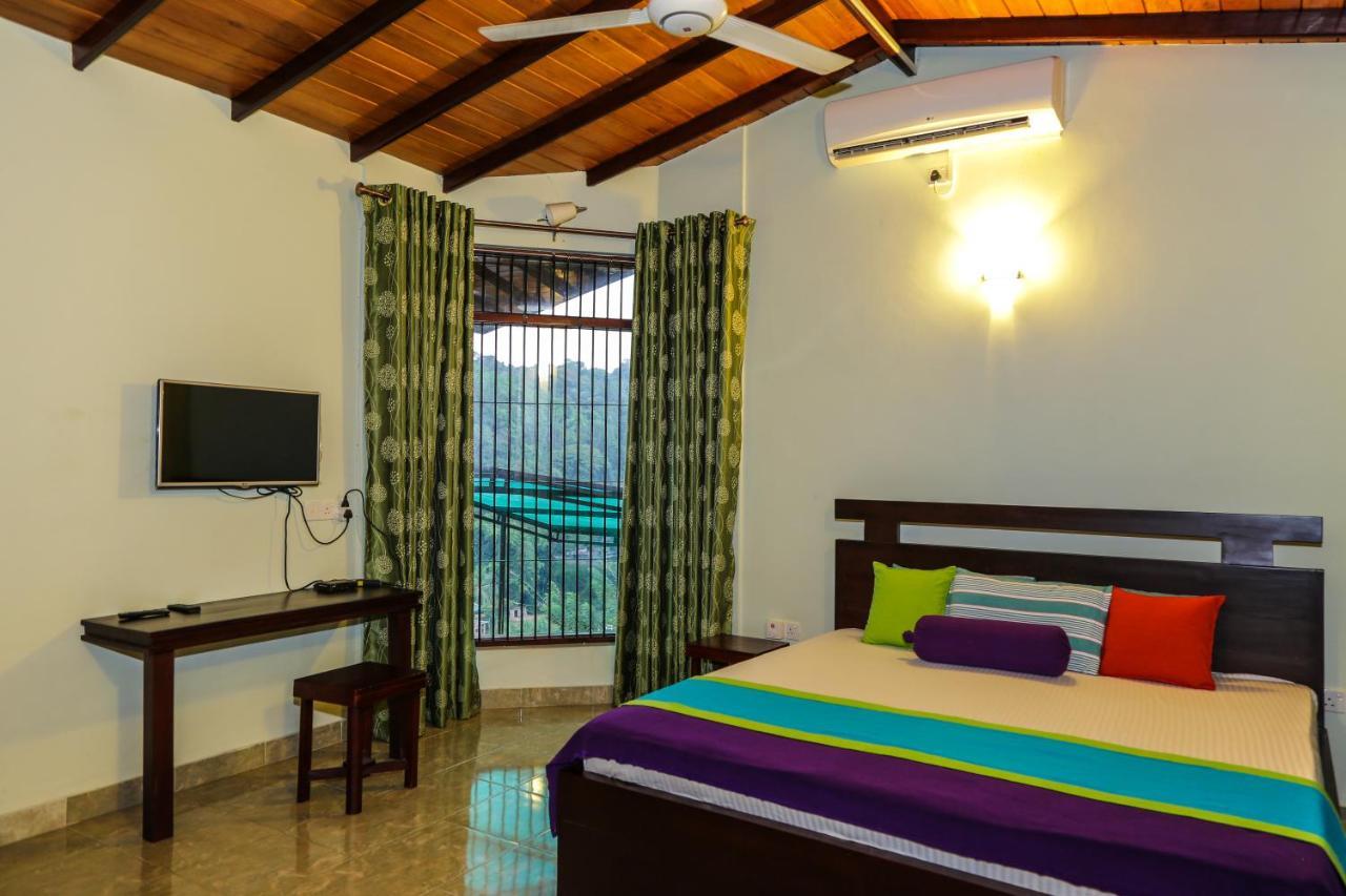 Kandyan Hideout Bagian luar foto